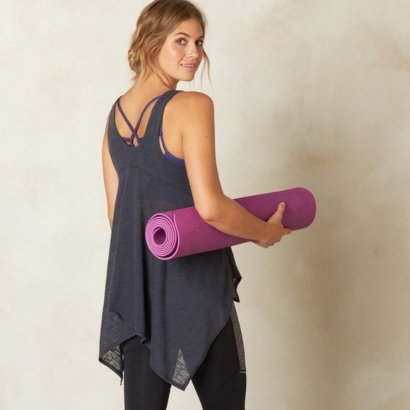 Prana Whisper Charvoal Gray Scoop Neck Knit Yoga Tank Top - Picture 1 of 10
